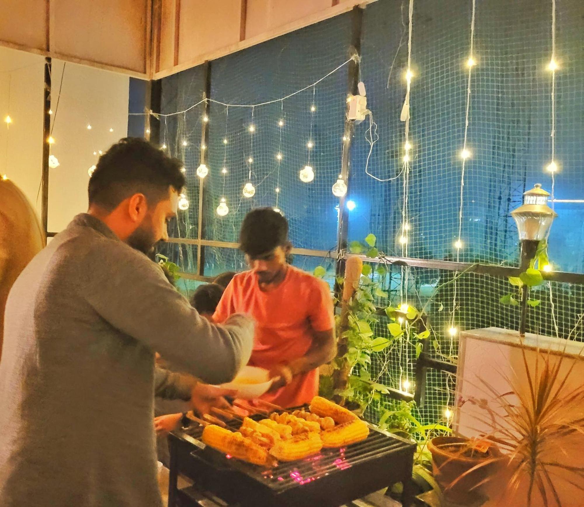 Villa House Of 2 Tress Penthouse Bangalore Esterno foto